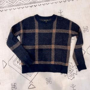 Banana republic air soft XS windowpane sweater navy brown